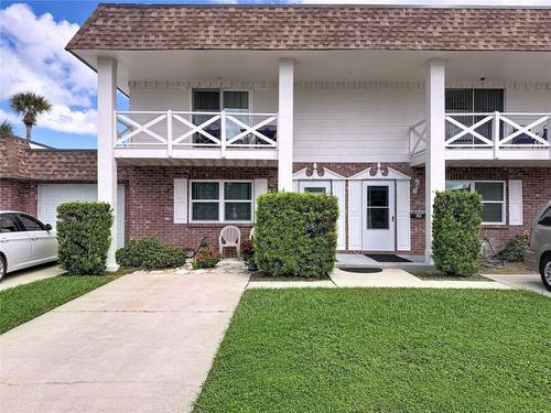 802 Mindy Ct, LARGO, FL, 33771-1033 | Card Image