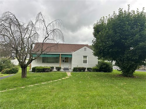 423 Arona Rd, New Stanton, PA, 15672-9772 | Card Image