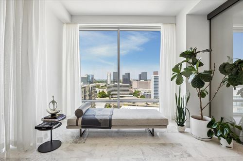 1701-2047 Westcreek Ph Lane, Houston, TX, 77027 | Card Image