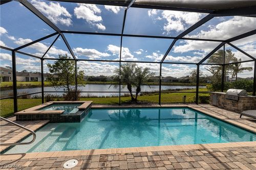 3650 Crimson Ln, FORT MYERS, FL, 33916-8061 | Card Image