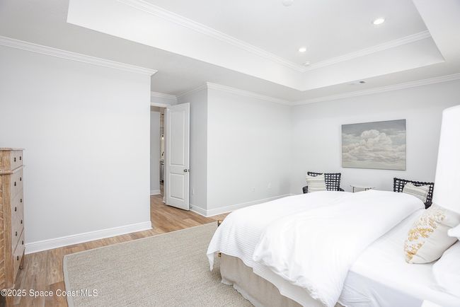 Model home - actual features may vary. | Image 10
