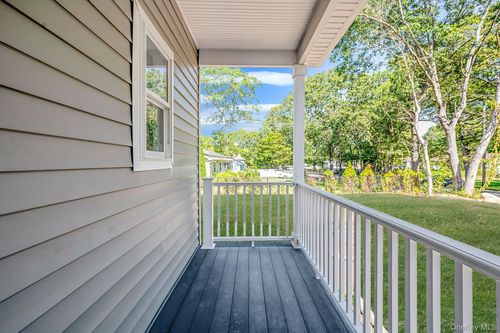 90 Yaphank Ave, Brookhaven, NY, 11719-9511 | Card Image