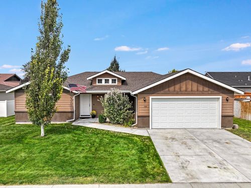 160 Boulder Dr, Buhl, ID, 83316-5526 | Card Image
