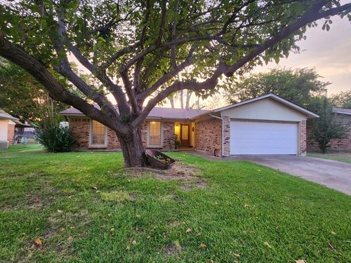 3403 Huisache St, Denton, TX, 76209-8473 | Card Image