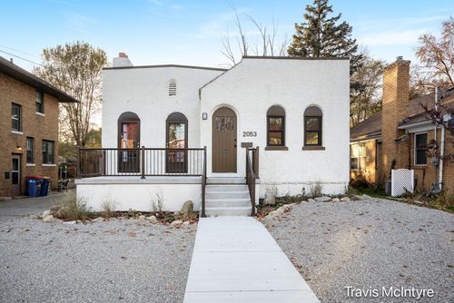 2053 Paris Ave Se, Grand Rapids, MI, 49507-3119 | Card Image