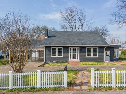 424 Forest St, Lewisburg, TN, 37091-3739 | Card Image