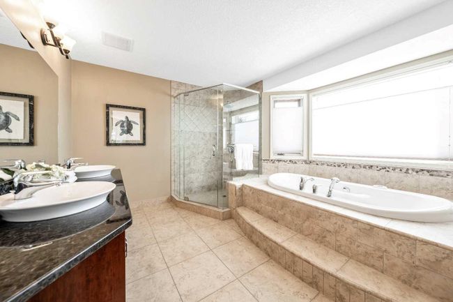 105 Candle Place Sw, Home with 4 bedrooms, 3 bathrooms and 6 parking in Calgary AB | Image 22