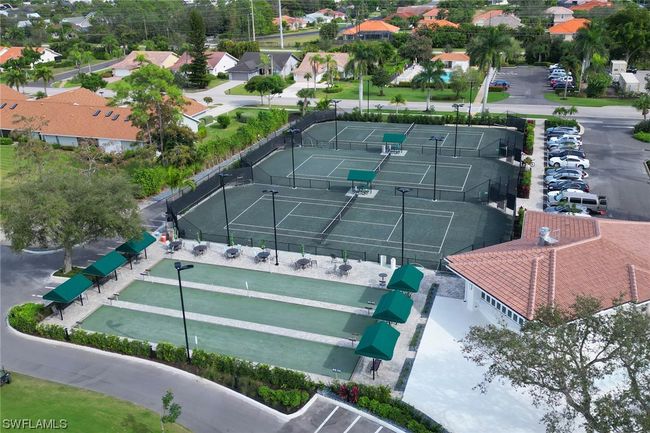 APT-302 - 1051 Foxfire Ln, Condo with 2 bedrooms, 2 bathrooms and null parking in NAPLES FL | Image 22