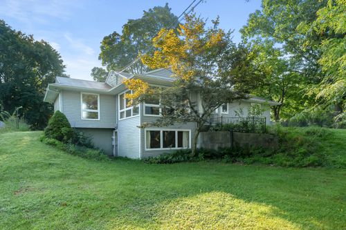 4092 Saratoga Ave, Kalamazoo, MI, 49048-7635 | Card Image