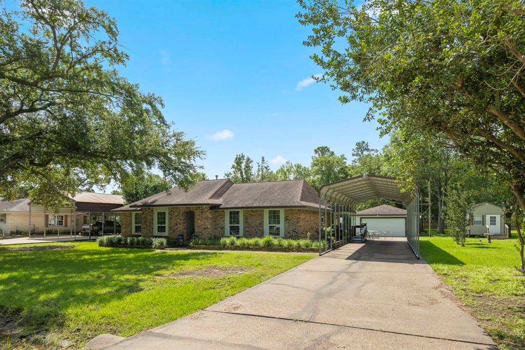 Hickory Manor Dr, Huffman, TX 77336