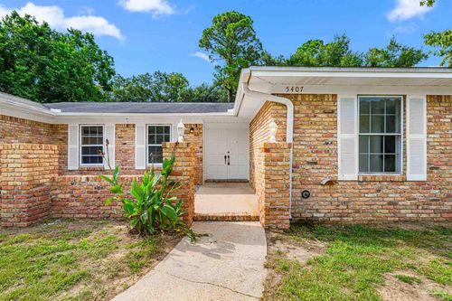 5407 Admiral Doyle Rd, Pensacola, FL, 32506-5351 | Card Image