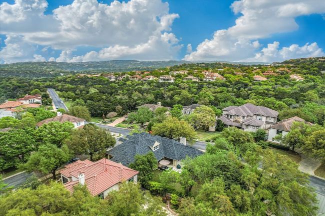 9001 Thickwoods, House other with 4 bedrooms, 5 bathrooms and 2 parking in Austin TX | Image 35