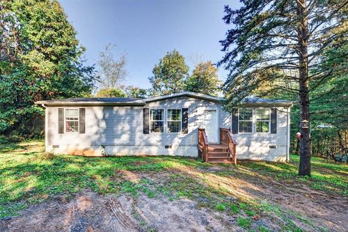 138 Stonewall Rd, WEYERS CAVE, VA, 24486 | Card Image