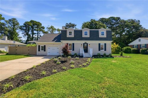 960 Lindsley Dr, Virginia Beach, VA, 23454-3114 | Card Image