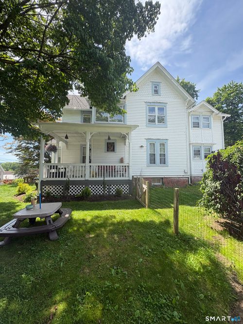 10 South Ave, New Milford, CT, 06776-3537 | Card Image