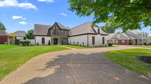 369 Tribal Woods Rd, Collierville, TN, 38017-3403 | Card Image