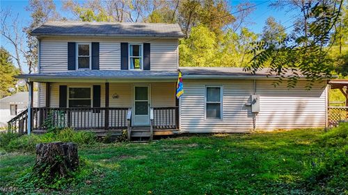 3190 Sandhill Rd, Marietta, OH, 45750-5198 | Card Image