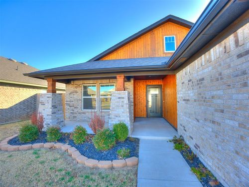 12616 Nw 4th St, Yukon, OK, 73099-7886 | Card Image