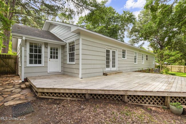 43-web-or-mls-3821 Montrose-41 | Image 37