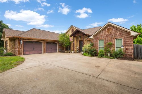 249 Heritage Ct, Lindale, TX, 75771-6703 | Card Image