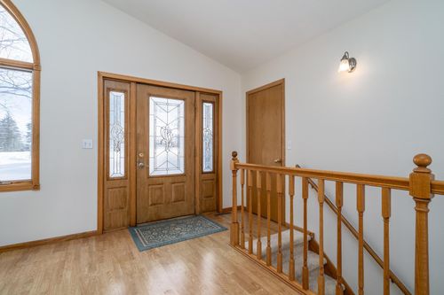 39233 E Union Dr, Erskine, MN, 56535-9421 | Card Image