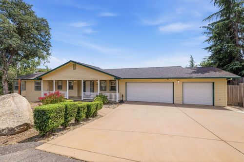 12929 Covey Cir, Sonora, CA, 95370-6980 | Card Image