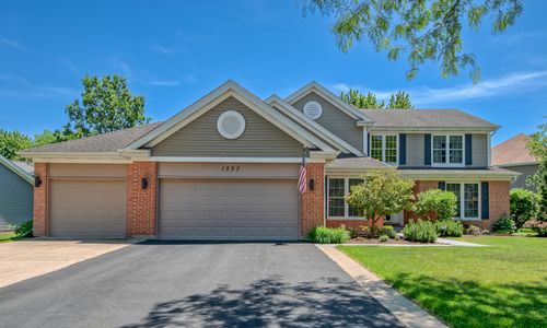 1337 Saddlebrook Rd, Bartlett, IL, 60103-1843 | Card Image