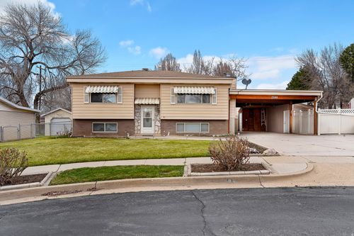 2568 W 5225 S, Roy, UT, 84067-1655 | Card Image