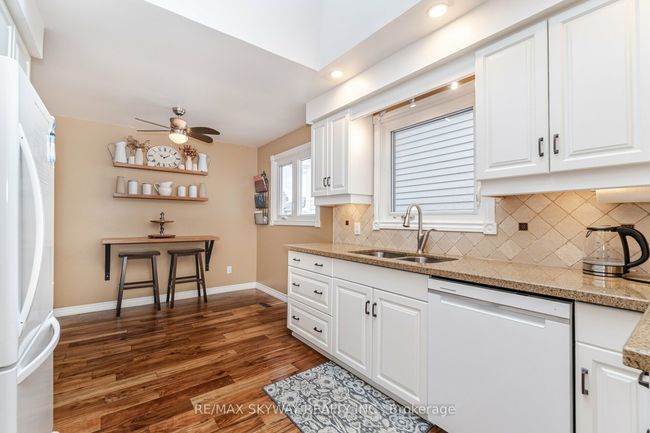 13 Mcgillivary Cres, House other with 4 bedrooms, 3 bathrooms and 4 parking in Brampton ON | Image 16