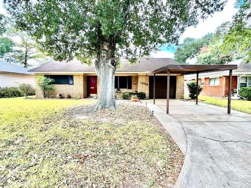 1208 Miles St, Rosenberg, TX, 77471-3834 | Card Image