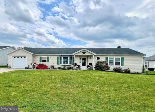 344 Tow Path Ln, PINE GROVE, PA, 17963-9796 | Card Image