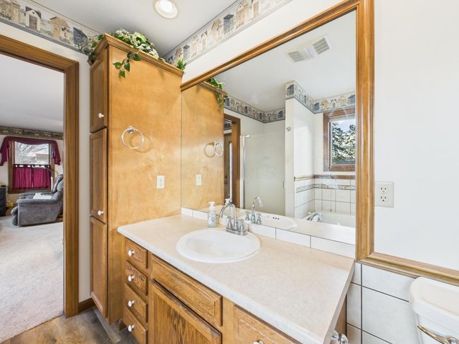 72 S Beaver St, House other with 3 bedrooms, 4 bathrooms and null parking in Carroll OH | Image 40