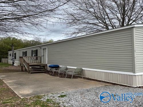 10420 Us Highway 31, Tanner, AL, 35671-3501 | Card Image