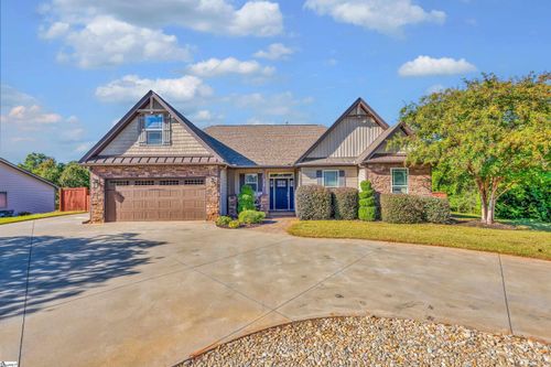 38 Rising Meadow Lane, Taylors, SC, 29687 | Card Image