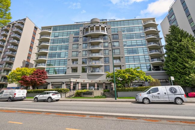 402 - 1233 Beach Avenue, Condo with 2 bedrooms, 2 bathrooms and 1 parking in Vancouver BC | Image 2