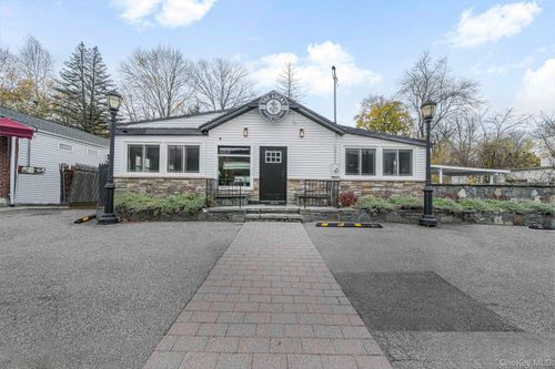 112 Windermere Ave, Greenwood Lake, NY, 10925-2667 | Card Image