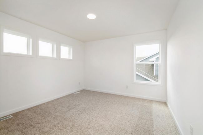 (Photo of inventory home, actual finishes may vary) | Image 11