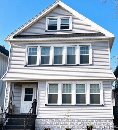 42 Edgewood Ave, Buffalo, NY, 14220-1709 | Card Image