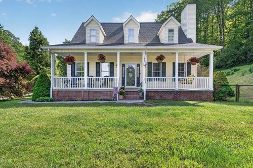 520 Mountain Lake Dr, North Tazewell, VA, 24630 | Card Image
