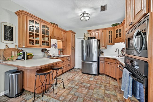 12041 Bell Rd, House other with 3 bedrooms, 2 bathrooms and null parking in Pilot Point TX | Image 9