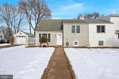 8711 Old Line Rd, PHILADELPHIA, PA, 19128-2021 | Card Image