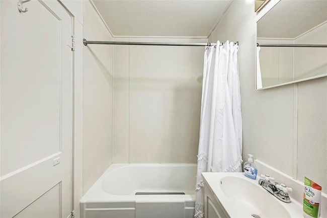 APT-6 - 915 W 21 St St, Condo with 0 bedrooms, 1 bathrooms and 1 parking in Austin TX | Image 7