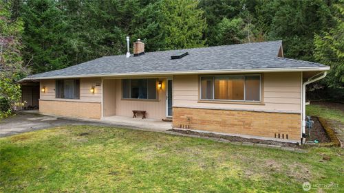 3380 Nw Shadow Glen Blvd, Silverdale, WA, 98383-9609 | Card Image