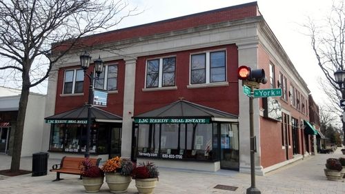 2s-103 E 1st St, Elmhurst, IL, 60126-2801 | Card Image