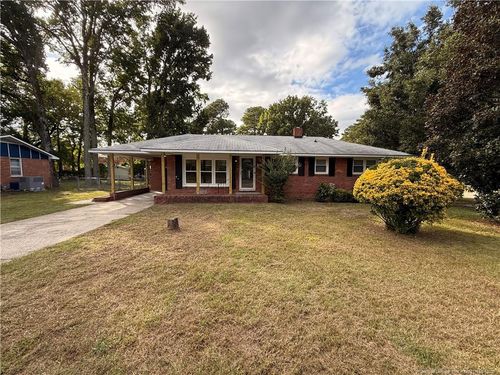 853 Shannon Dr, Fayetteville, NC, 28303-3949 | Card Image