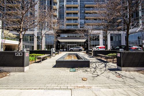 307-120 Harrison Garden Blvd, North York, ON, M2N0H1 | Card Image