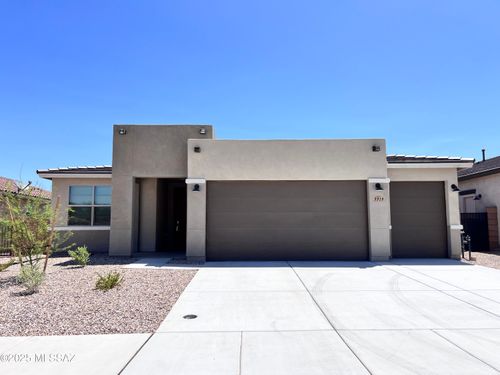 9919 S Diane Ranch Rd, Vail, AZ, 85641-0973 | Card Image