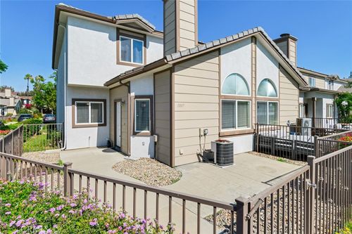 1007-1555 Orange Ave, Redlands, CA, 92373-1459 | Card Image