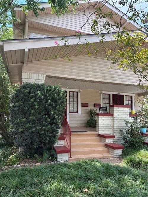 2100 Pine St, New Orleans, LA, 70118-5417 | Card Image