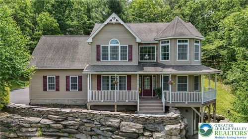 312 Reagan Dr, East Stroudsburg, PA, 18301-7971 | Card Image